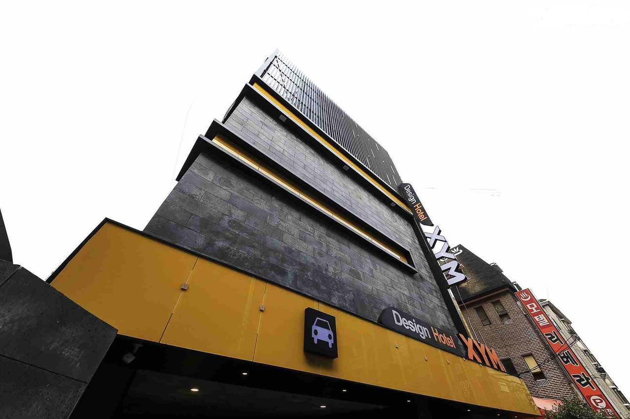 Design Hotel Xym Bucheon Bagian luar foto